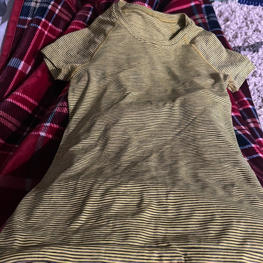 Sonic Pink Lululemon Speed Up HR 4” *Lined Women’s Shorts